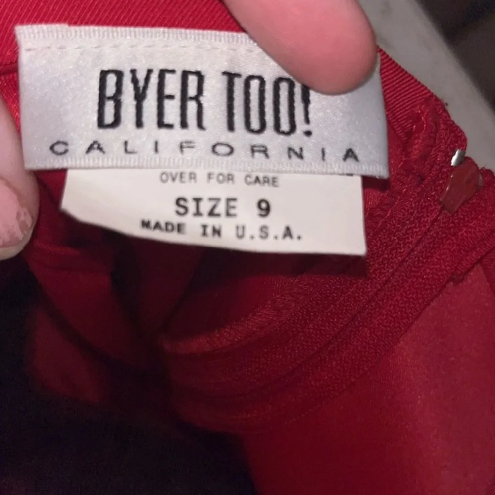 Spaghetti strap red dress - Picture 7 of 7